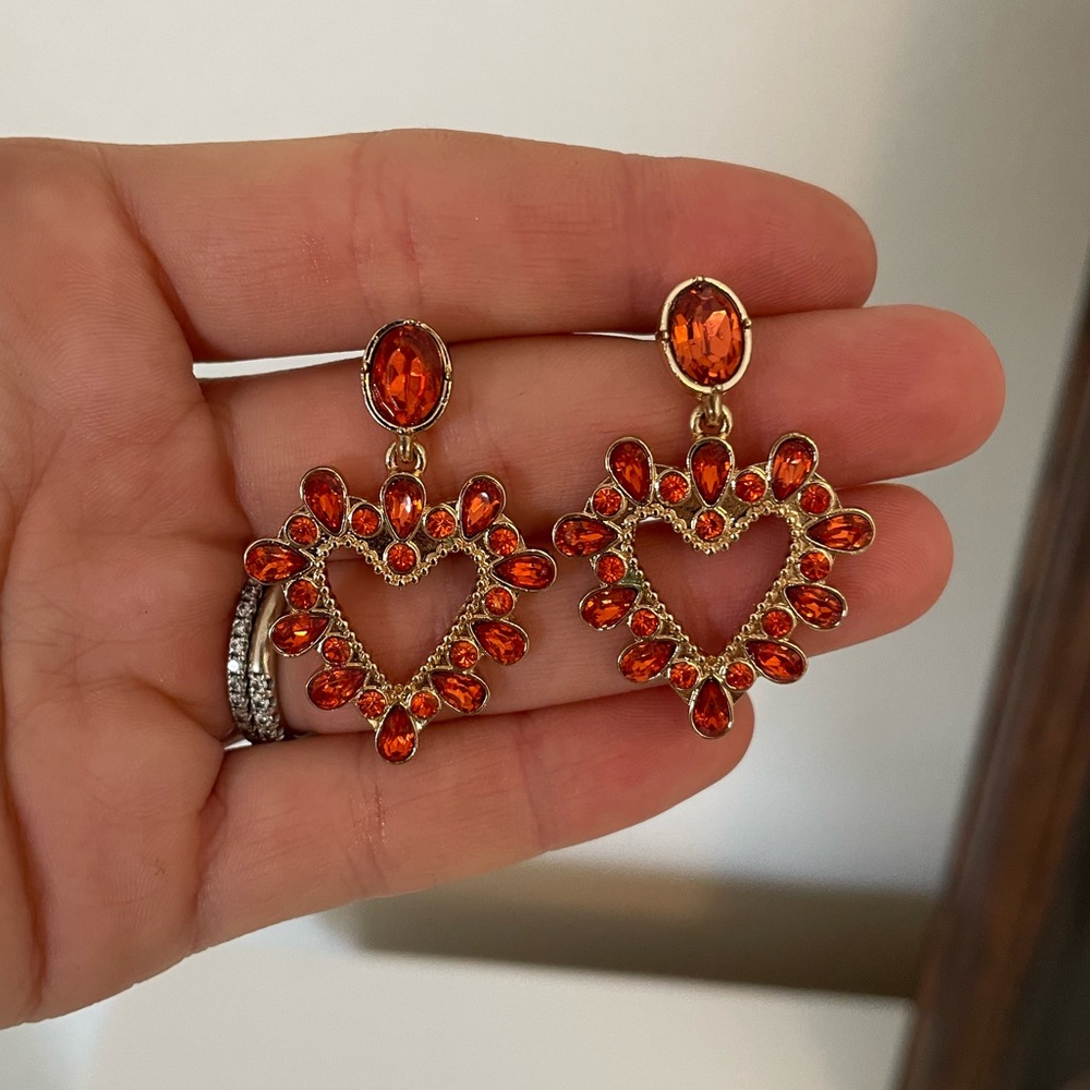 Gemstone heart dangle earrings